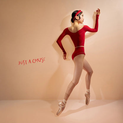 ［予約アイテム］SEAMLESS – knitted boatneck leotard – cherry red