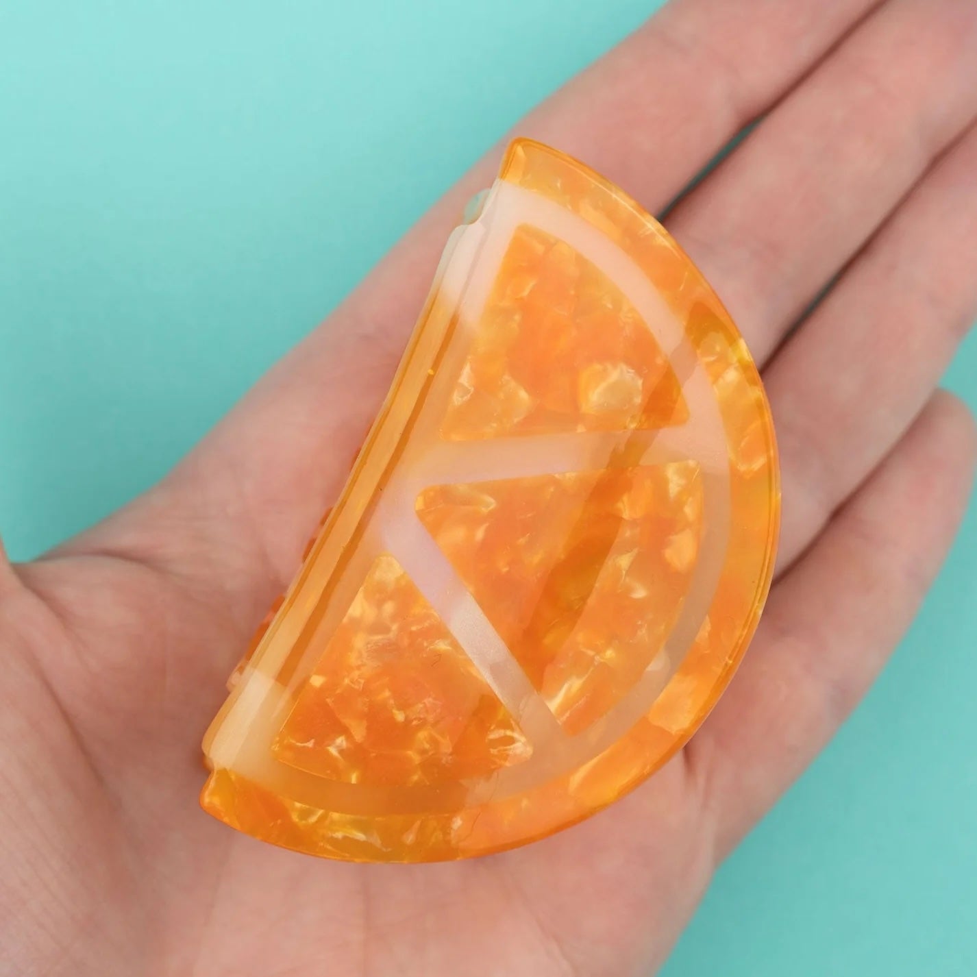 ORANGE HAIR CLAW