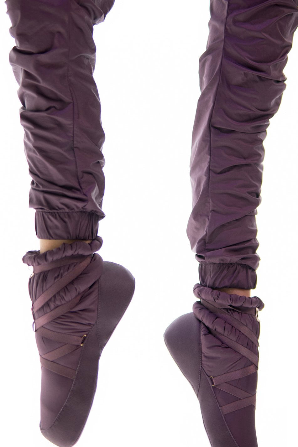 PARA CUTE – plum draped track pants