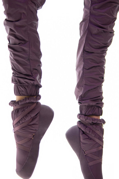PARA CUTE – plum draped track pants