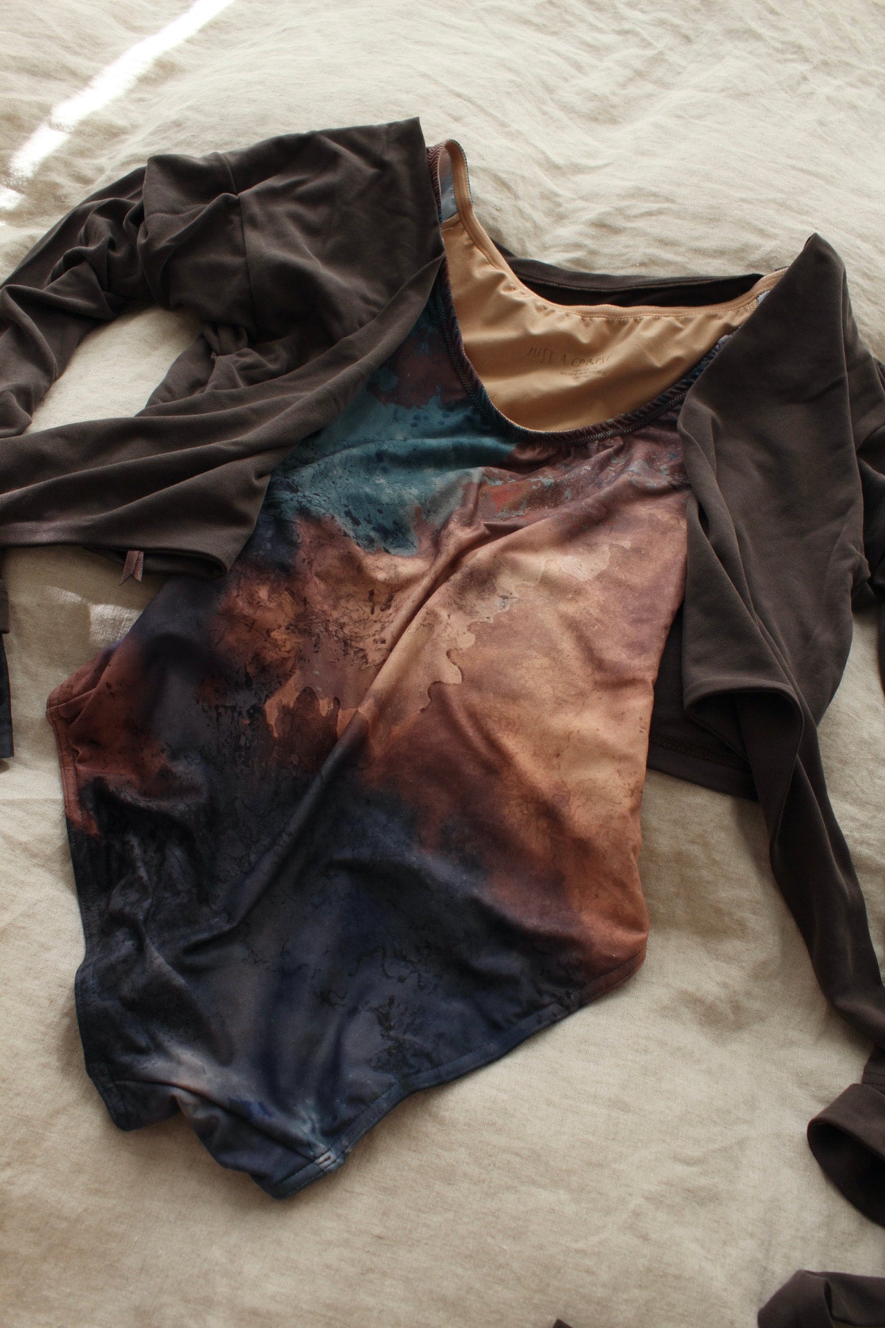 BALLERINA - chocolate back wrap t shirt with long sleeves
