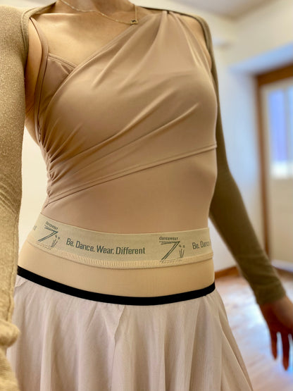 ［予約アイテム］Flow™ Blooming Max Rehearsal Skirt | Odile