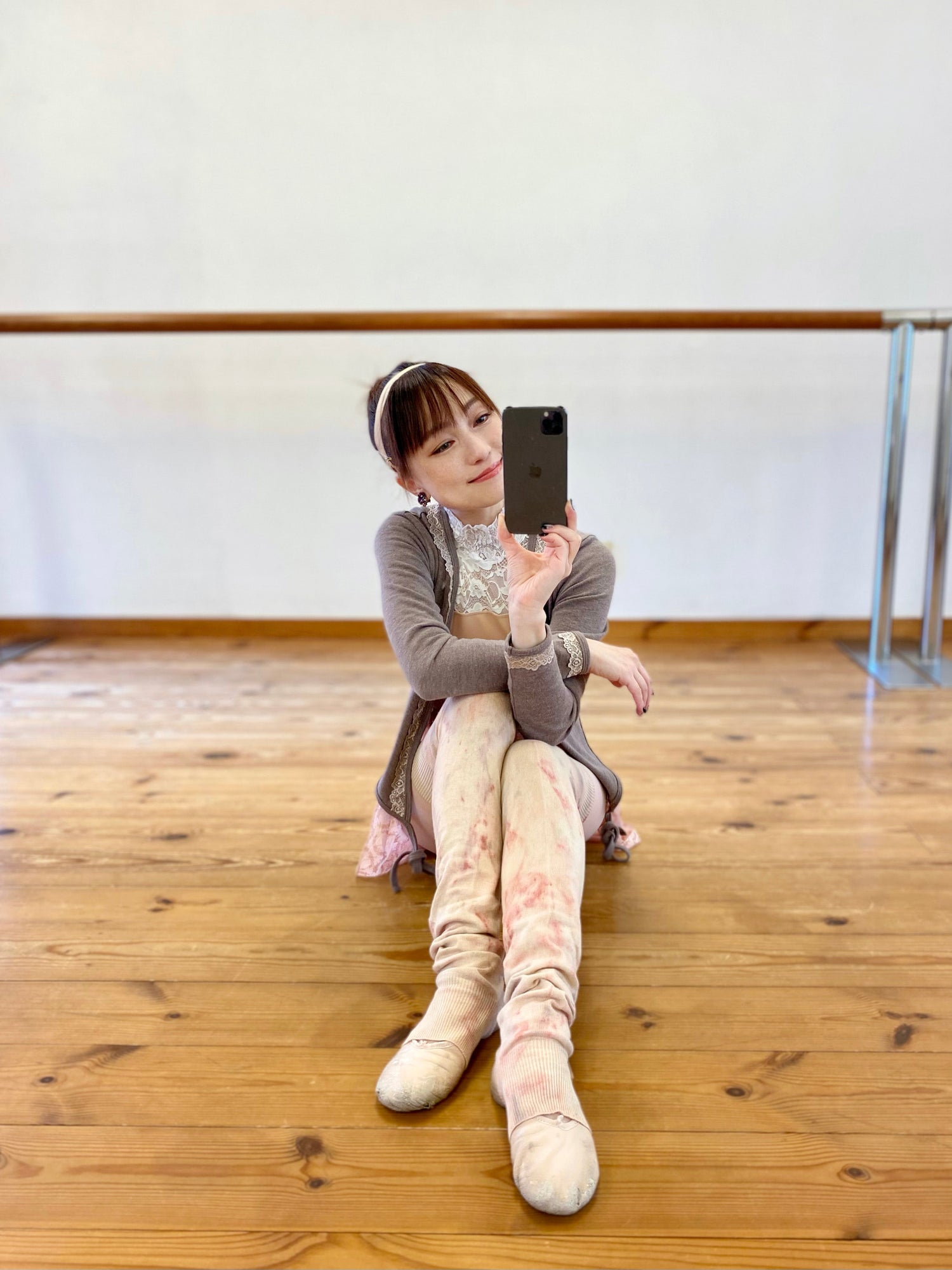 Cardigan in action | Cocoa
