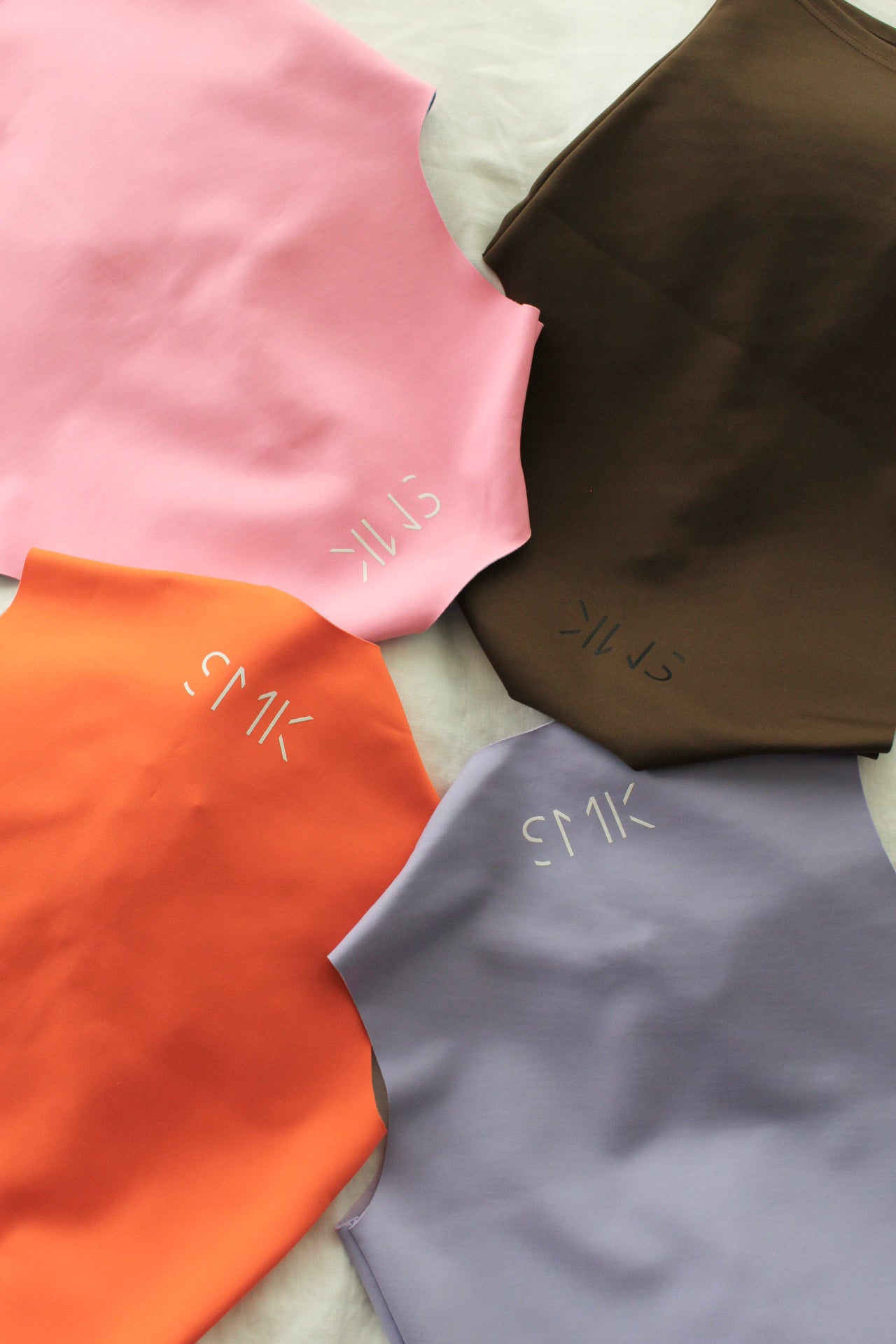 ZIPPERED HALF TOP | TOBACCO