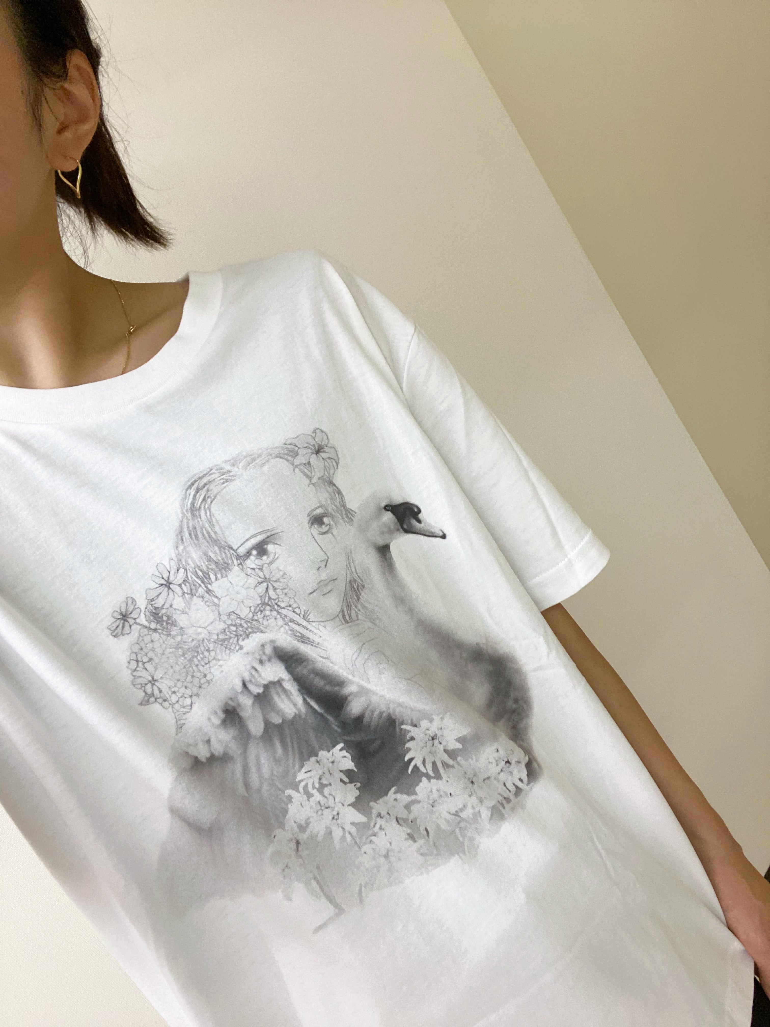 Tinka Black and White T-Shirt