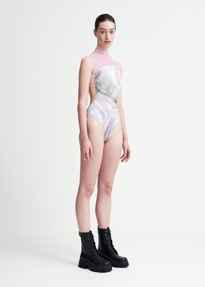 LILITH_9.5 | HIGH NECK X PINK MESH