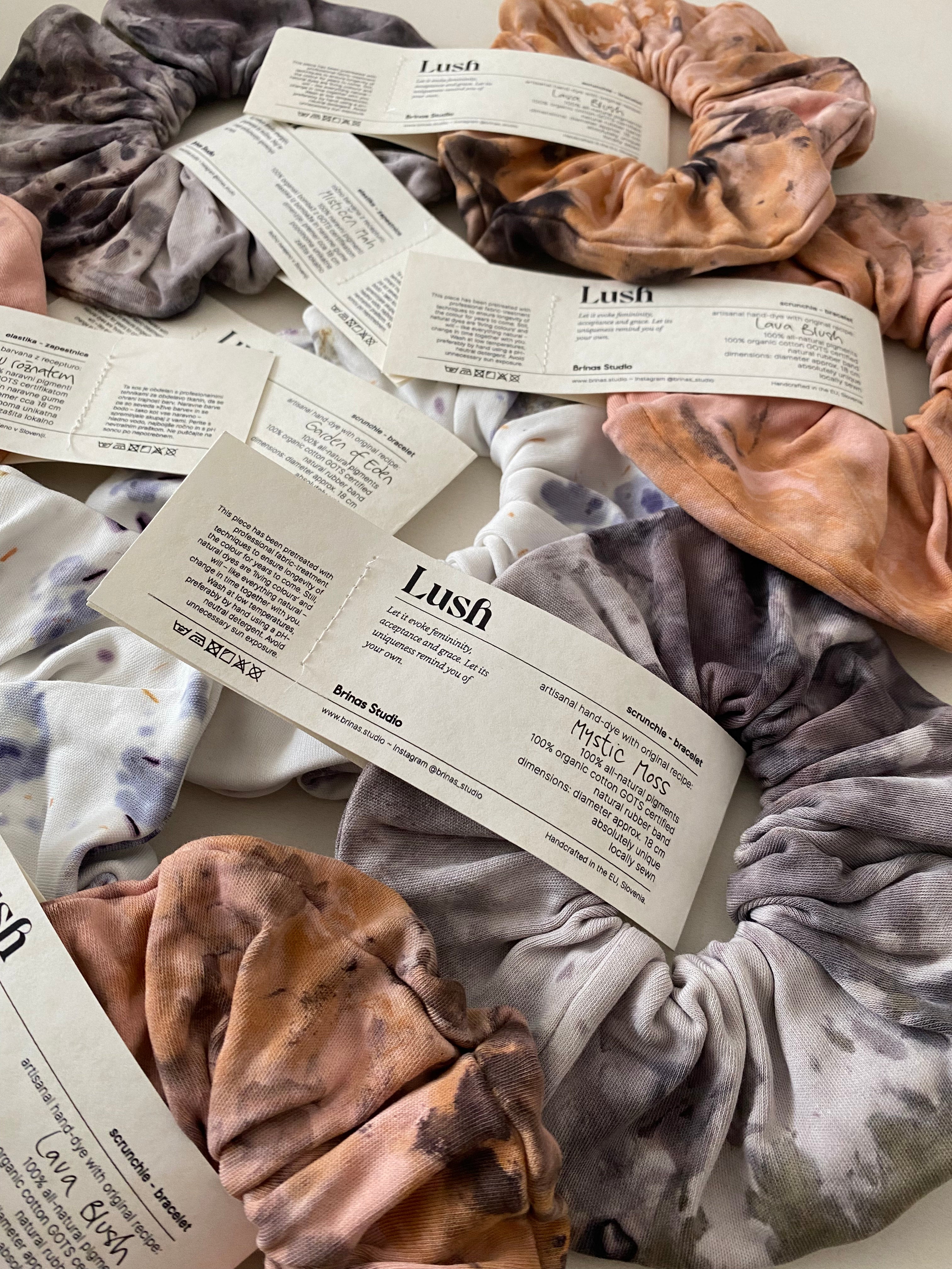 Lush scrunchie | Mystic Moss