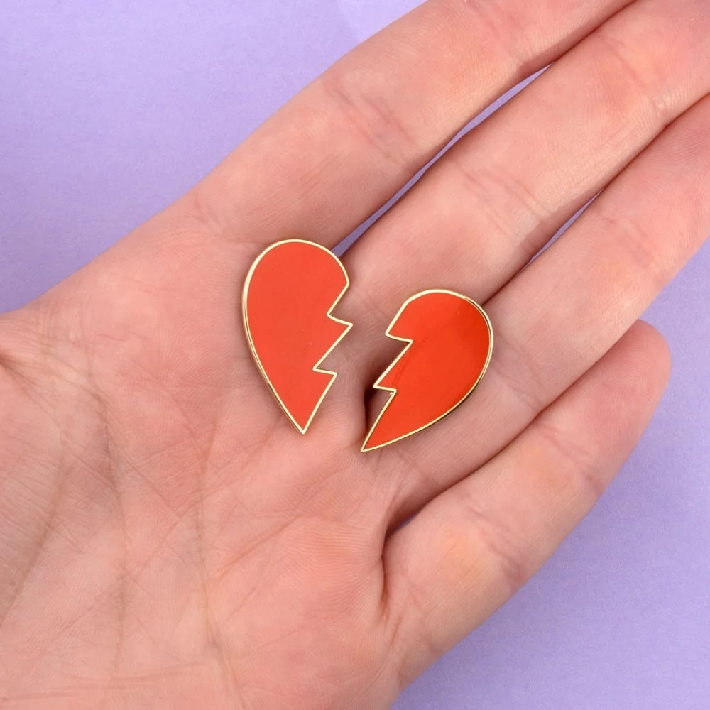 HEART PINS SET