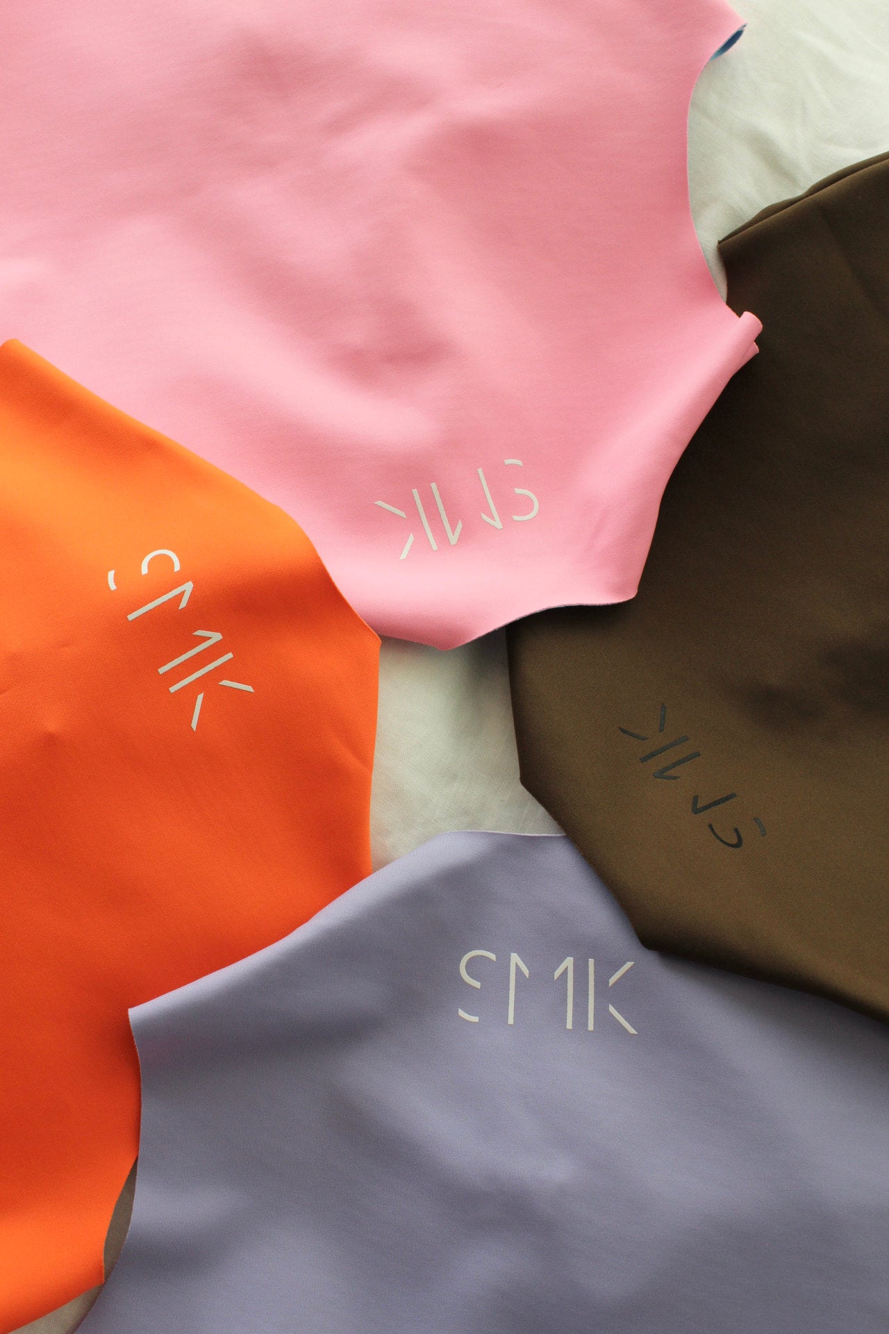ZIPPERED HALF TOP | TOBACCO