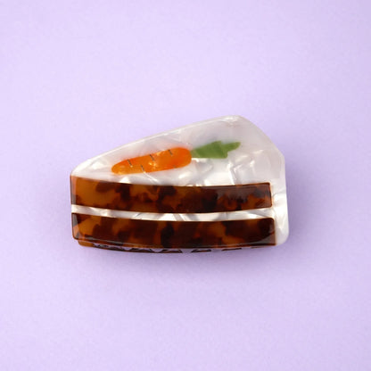 CARROT CAKE HAIR CLAW