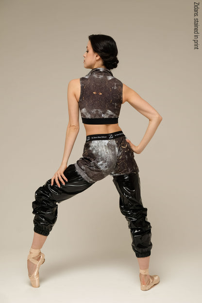 Pants + Shorts, stained in print | mud