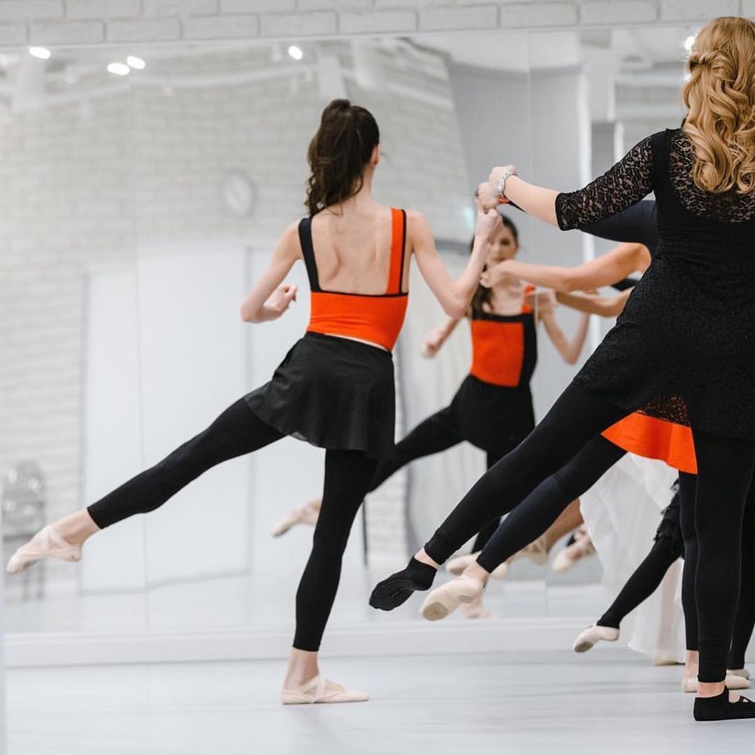 Square leotard | Scarlet