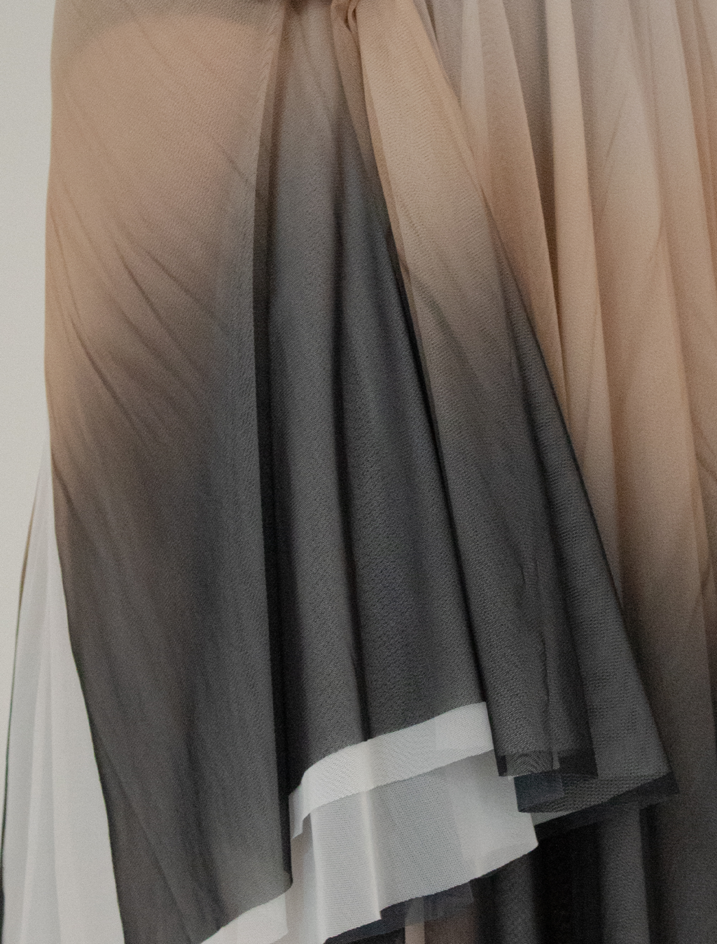 ［予約アイテム］Flow™ Blooming Max Rehearsal Skirt | Odile