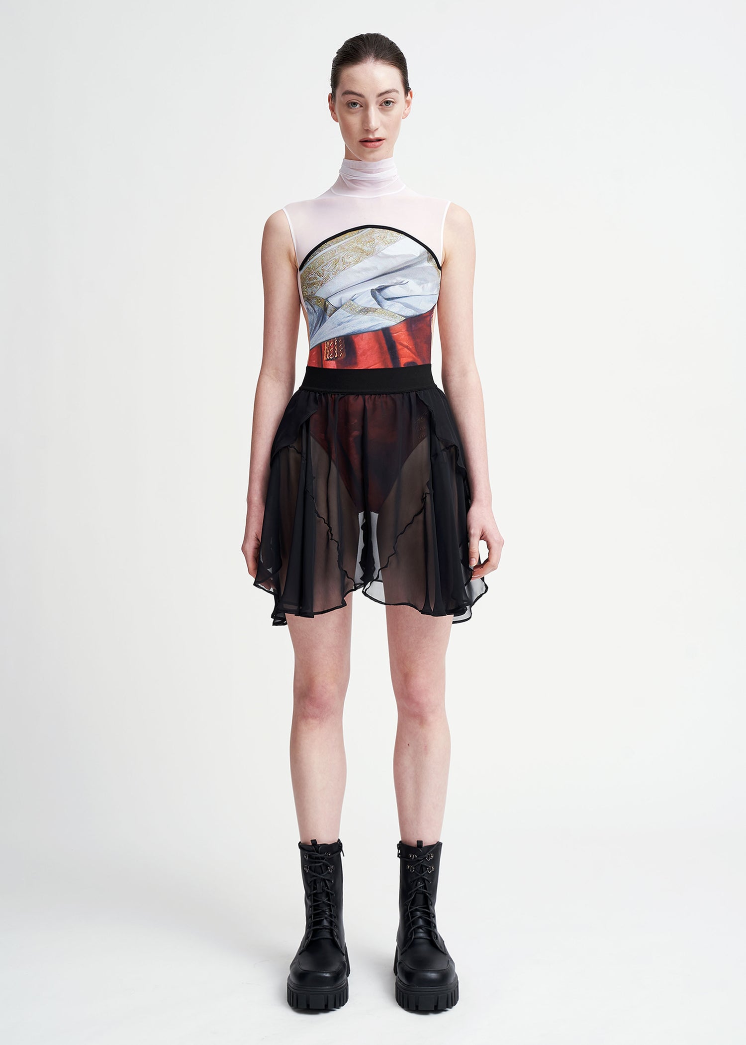 QUEEN OF HEARTS_9.6 | HIGH NECK X WHITE MESH