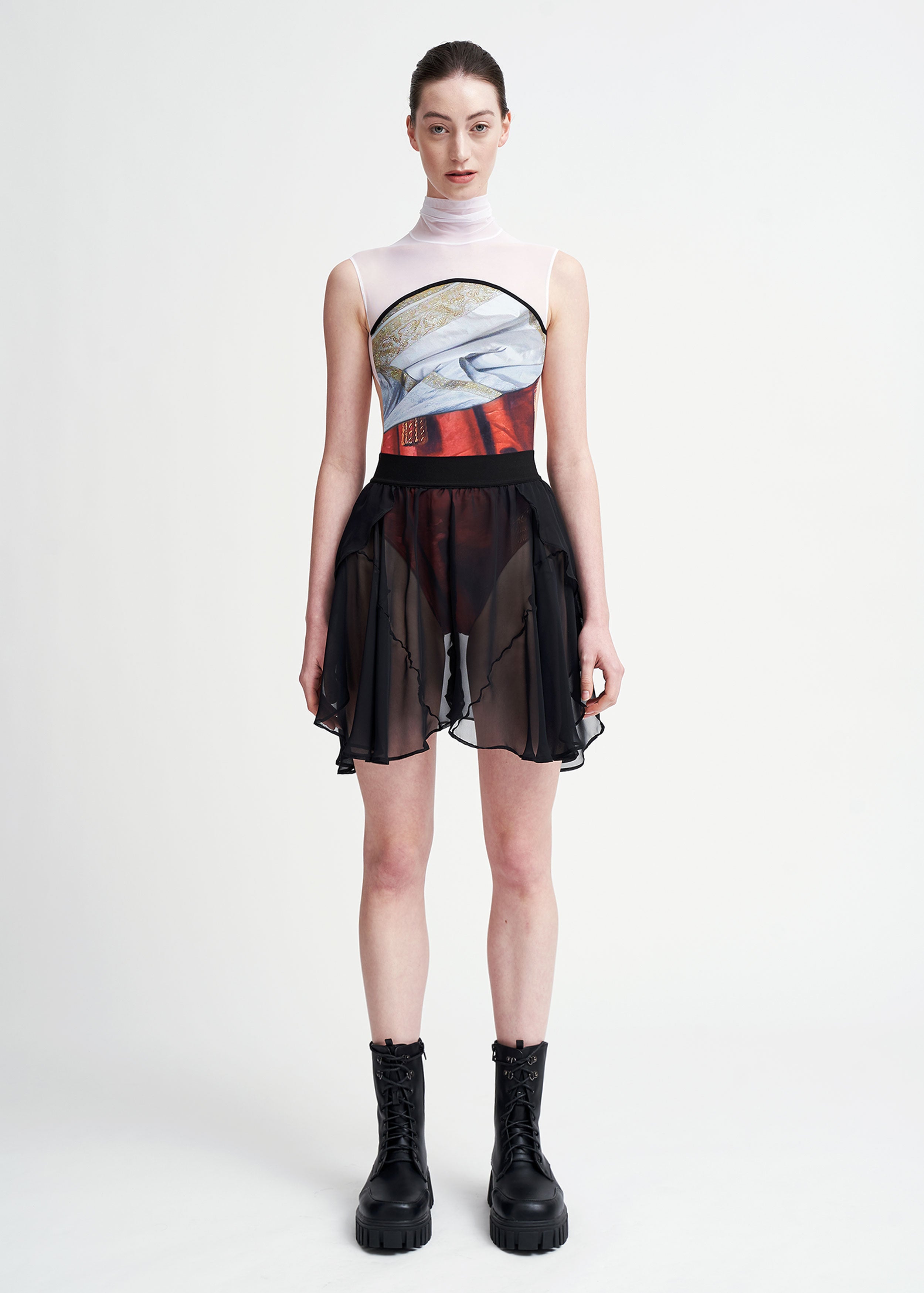 QUEEN OF HEARTS_9.6 | HIGH NECK X WHITE MESH