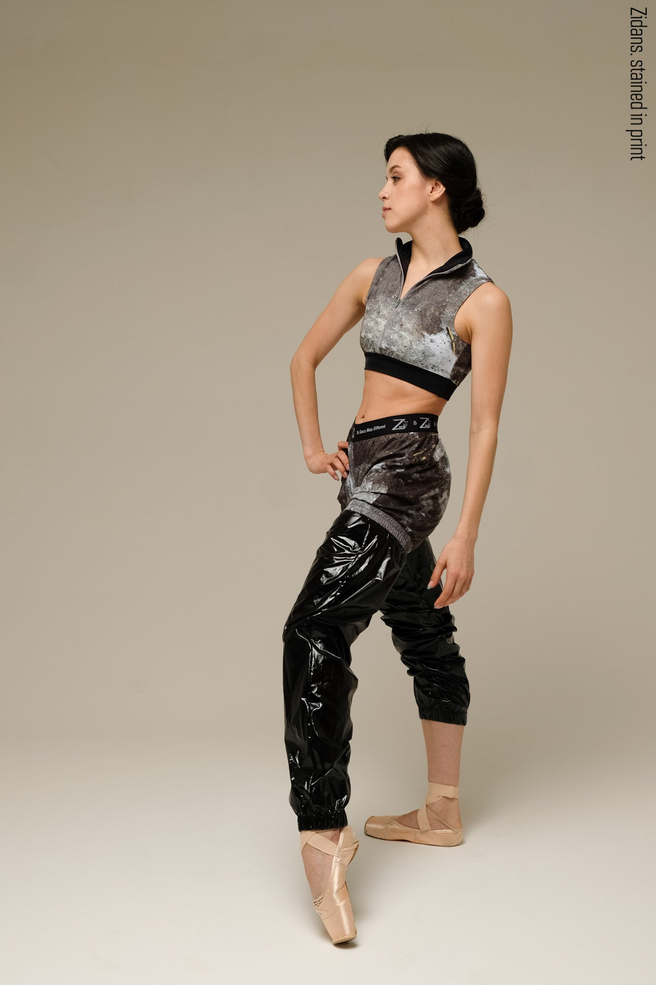 Pants + Shorts, stained in print | mud
