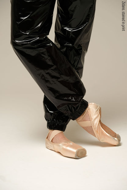Pants + Shorts, stained in print | mud