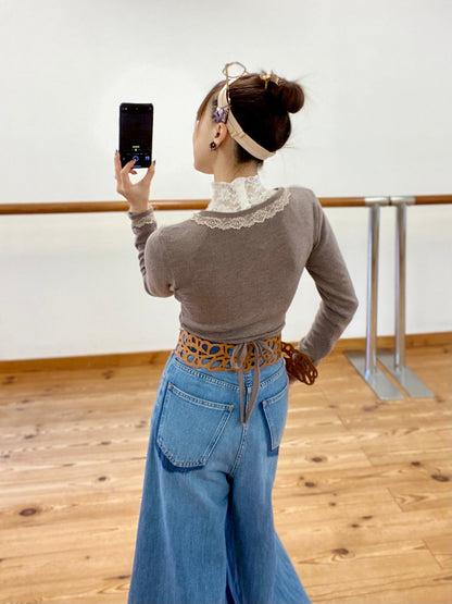 Cardigan in action | Cocoa