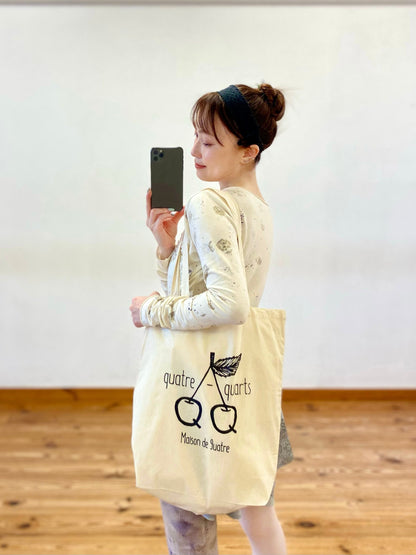 Maison de 9uatre Tote bag | Cherry