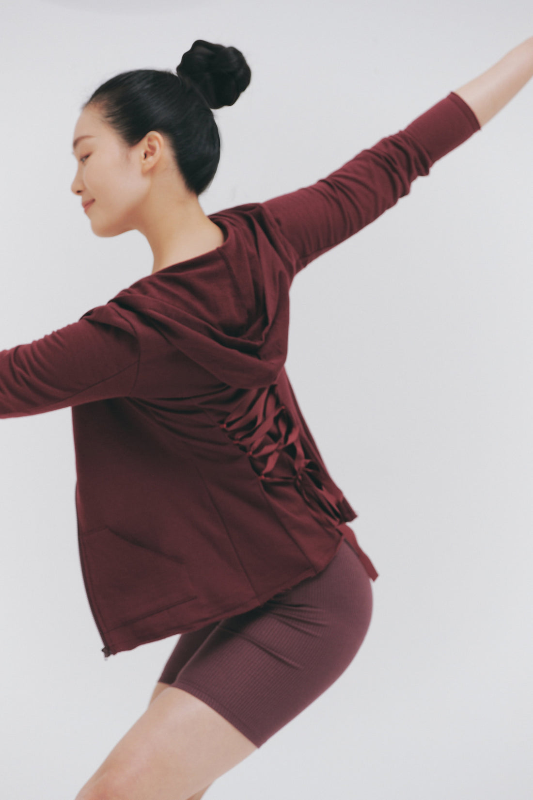 ORGANIC COTTON LACED HOODIE | BURGUNDY