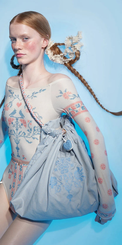 BINDLE – alpinia cross stitch tote | SKY BLUE