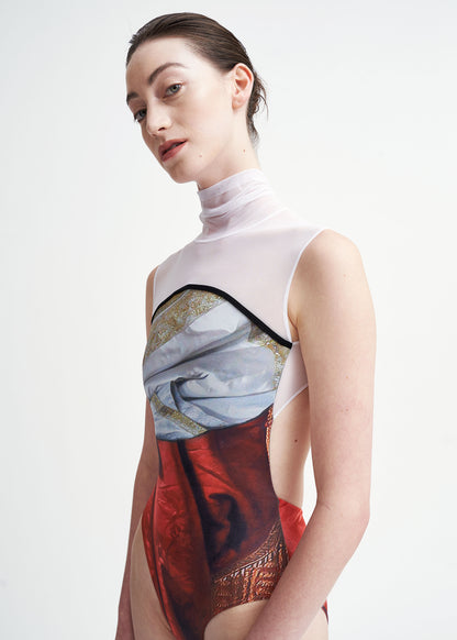 QUEEN OF HEARTS_9.6 | HIGH NECK X WHITE MESH