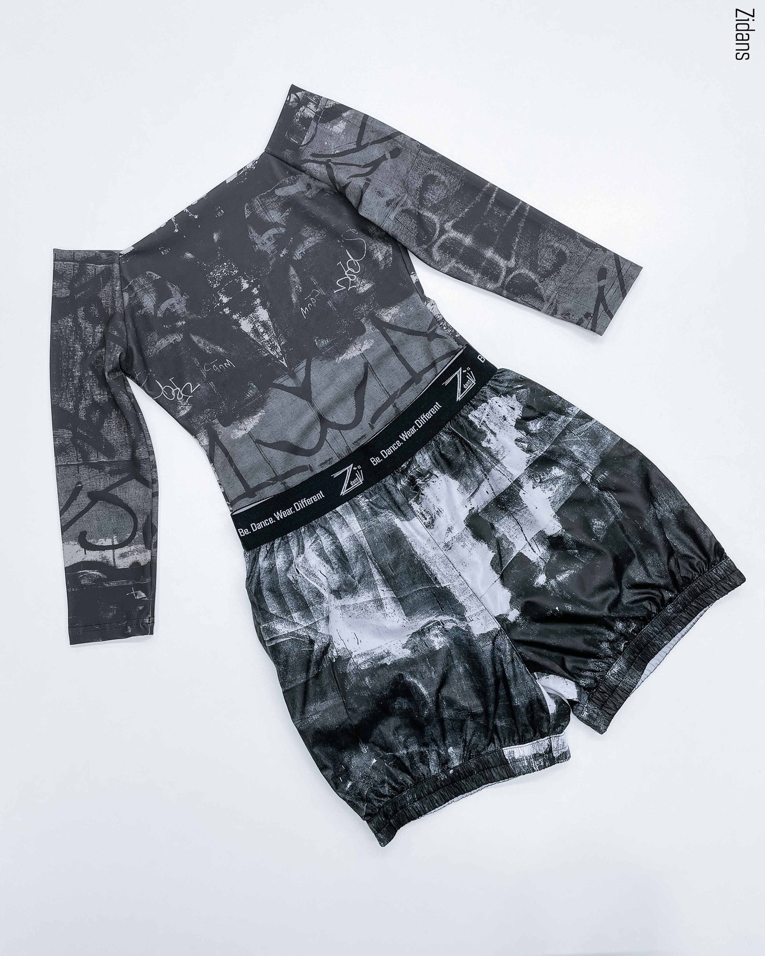 Sauna-shorts | asphalt_strokes