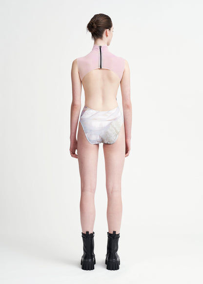 LILITH_9.5 | HIGH NECK X PINK MESH