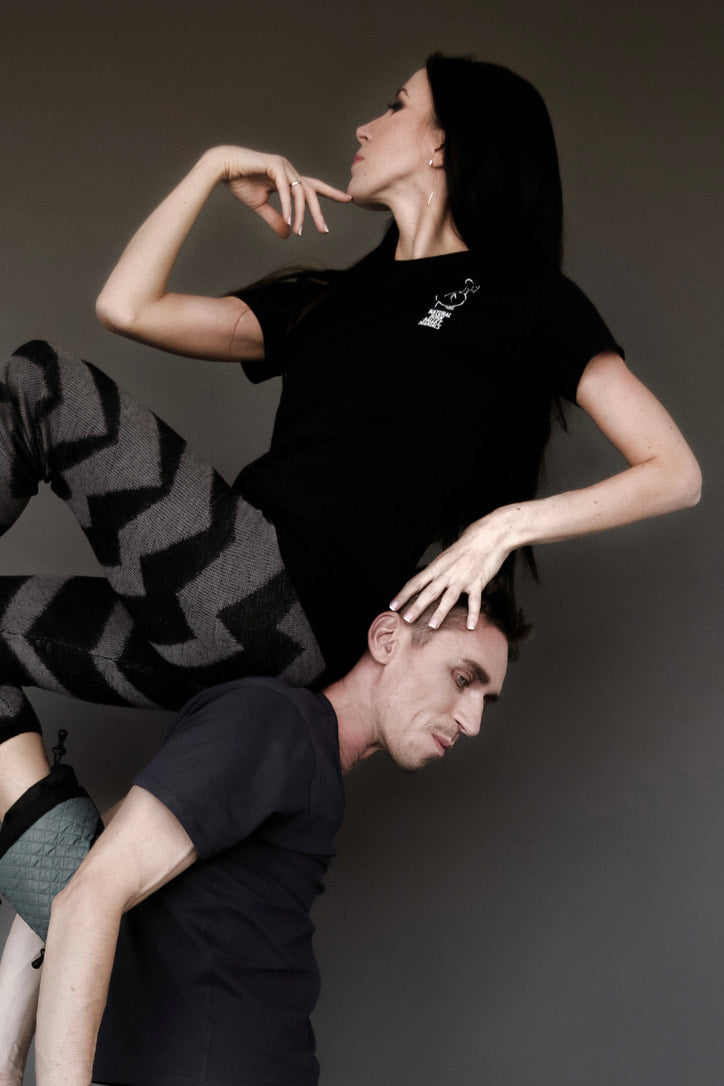 Female T-shirt Natural born Ballet Maniacs Black