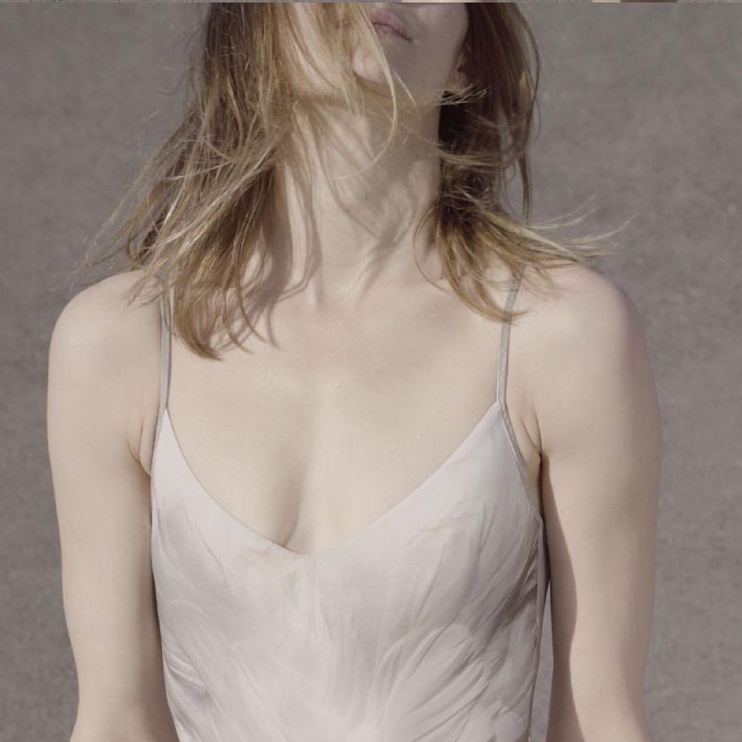 SWAN – classic camisole leotard – white